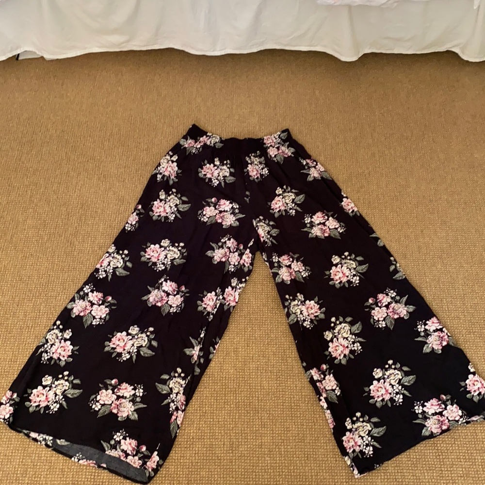 Black floral pants